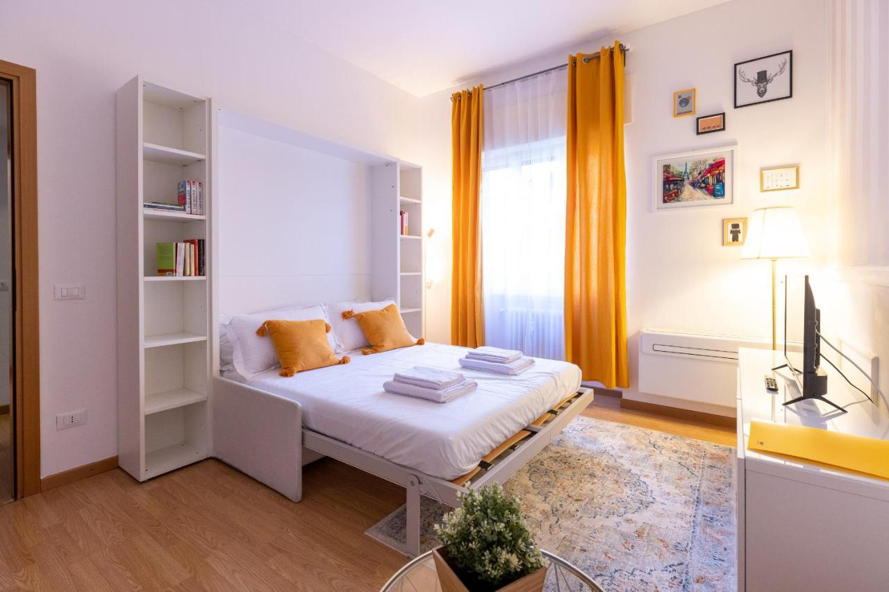 Apartment Piccola Parigi Design Mailand